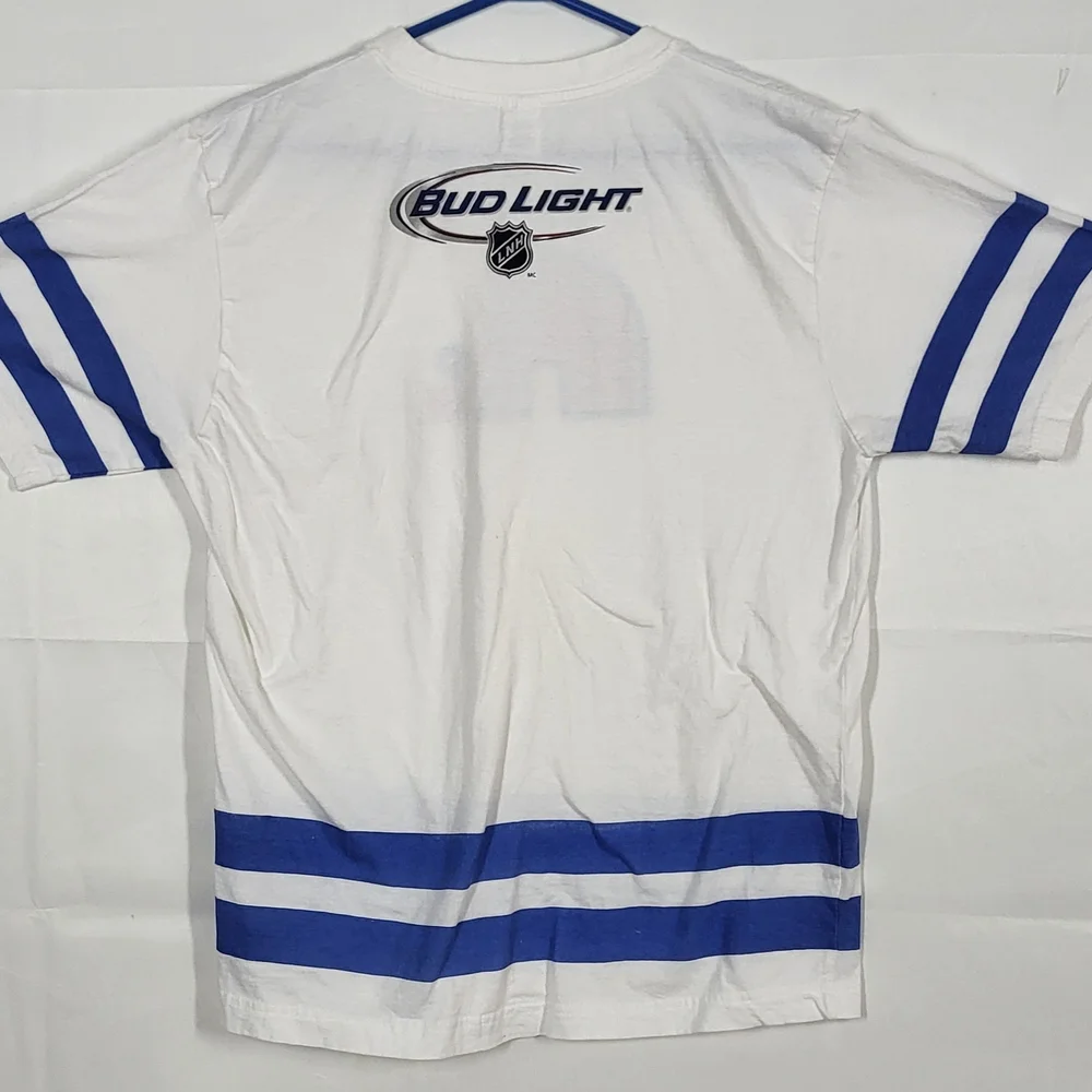 NHL White T-shirt Bud Light Of The Nordiques de W/ Blue Stripes - Picture 7 of 16